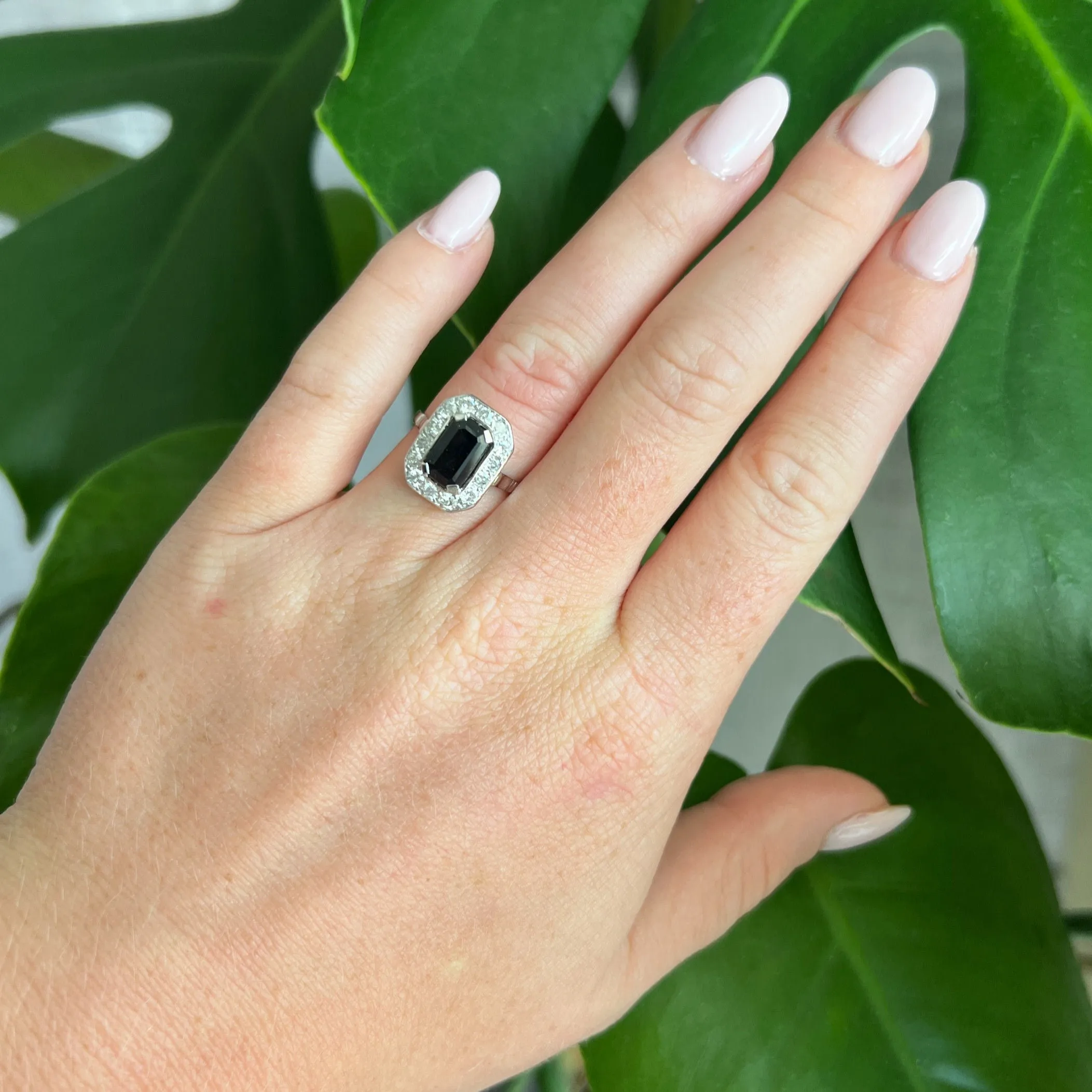 Bague or blanc saphir et diamants sold by 58 Facettes product image thumbnail 2