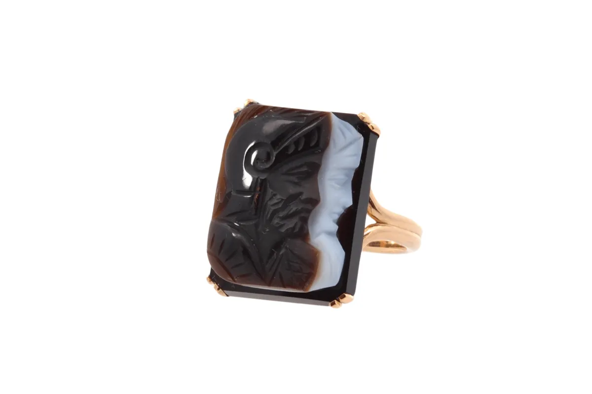 Bague camée en or jaune sold by 58 Facettes