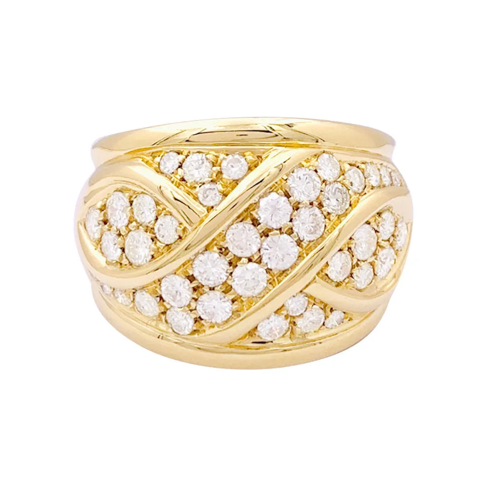 Bague pavage or jaune, diamants. sold by 58 Facettes