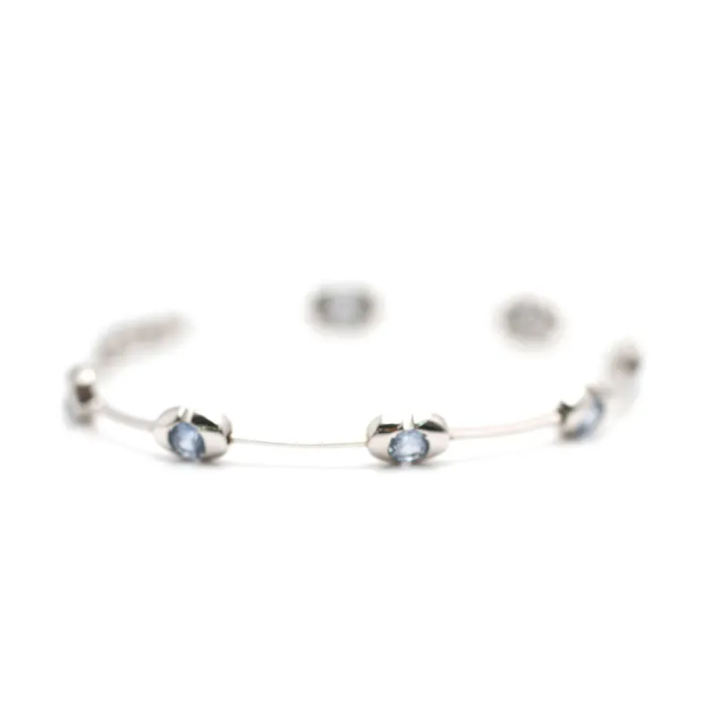 bracelet en or blanc avec aigues-marines made by 58 Facettes