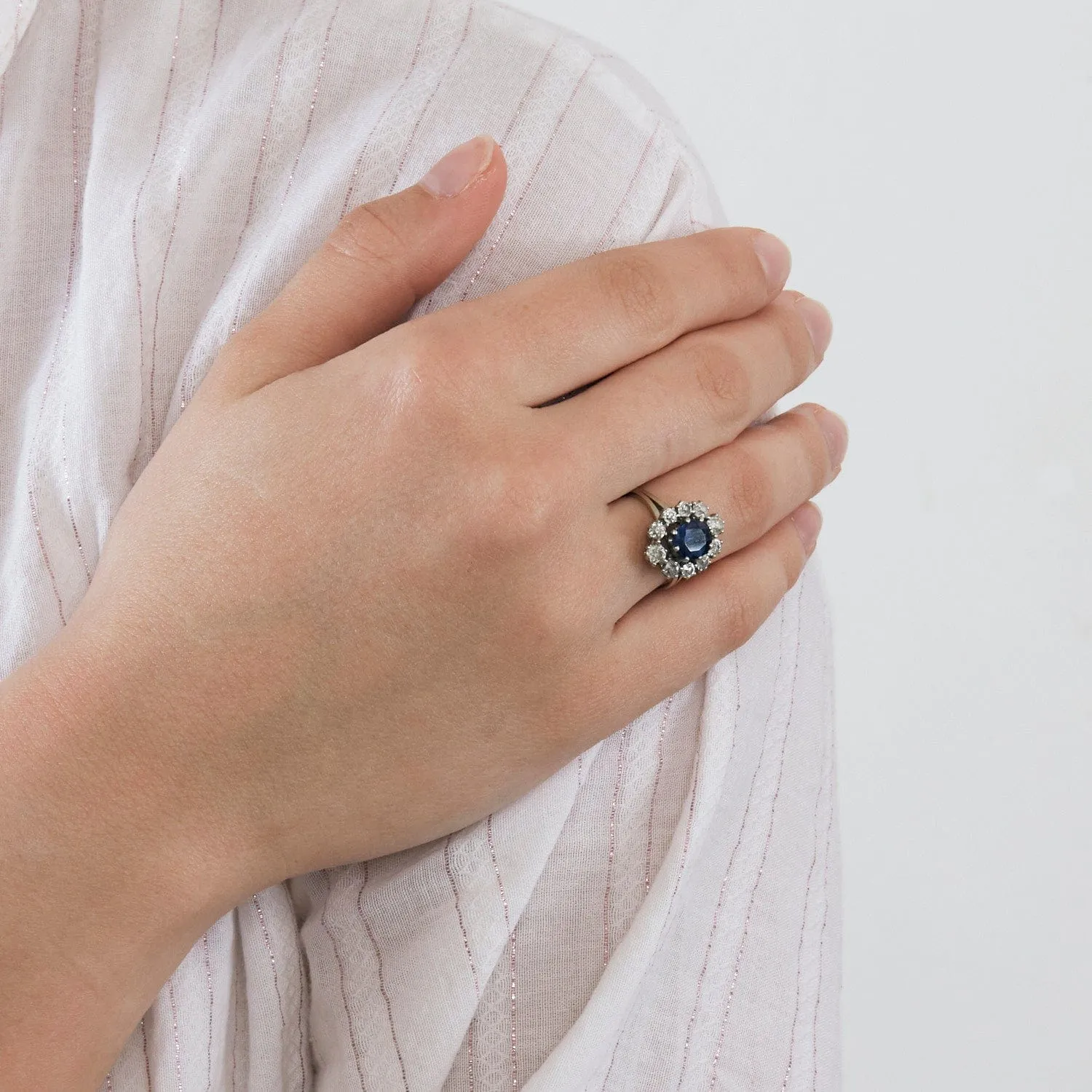 Bague platine, or gris saphir et diamants sold by 58 Facettes product image thumbnail 2