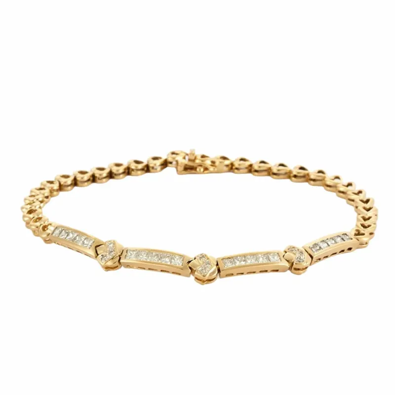 Bracelet cœur or jaune et diamant sold by 58 Facettes