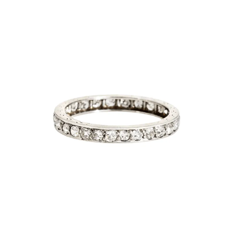 Alliance platine avec bande de diamants déco vintage sold by 58 Facettes