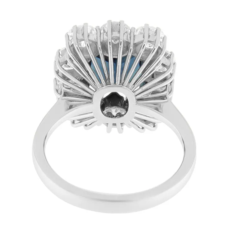 Bague or blanc saphir entourage diamants sold by 58 Facettes product image thumbnail 4