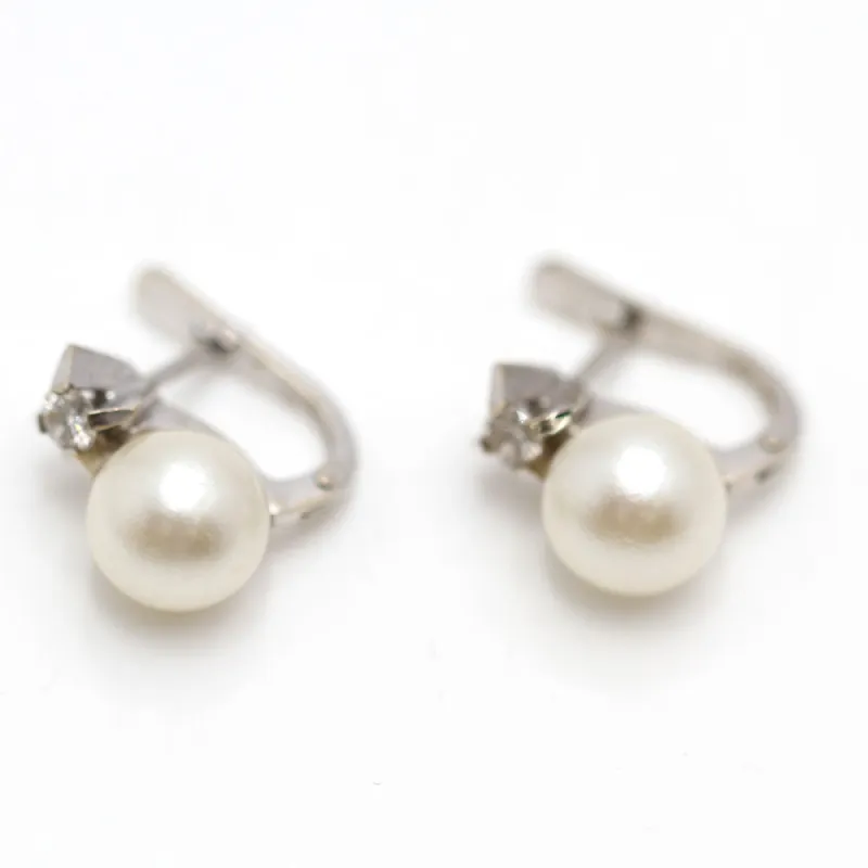 Boucles d'oreilles toi et moi en or avec perle et diamants sold by 58 Facettes