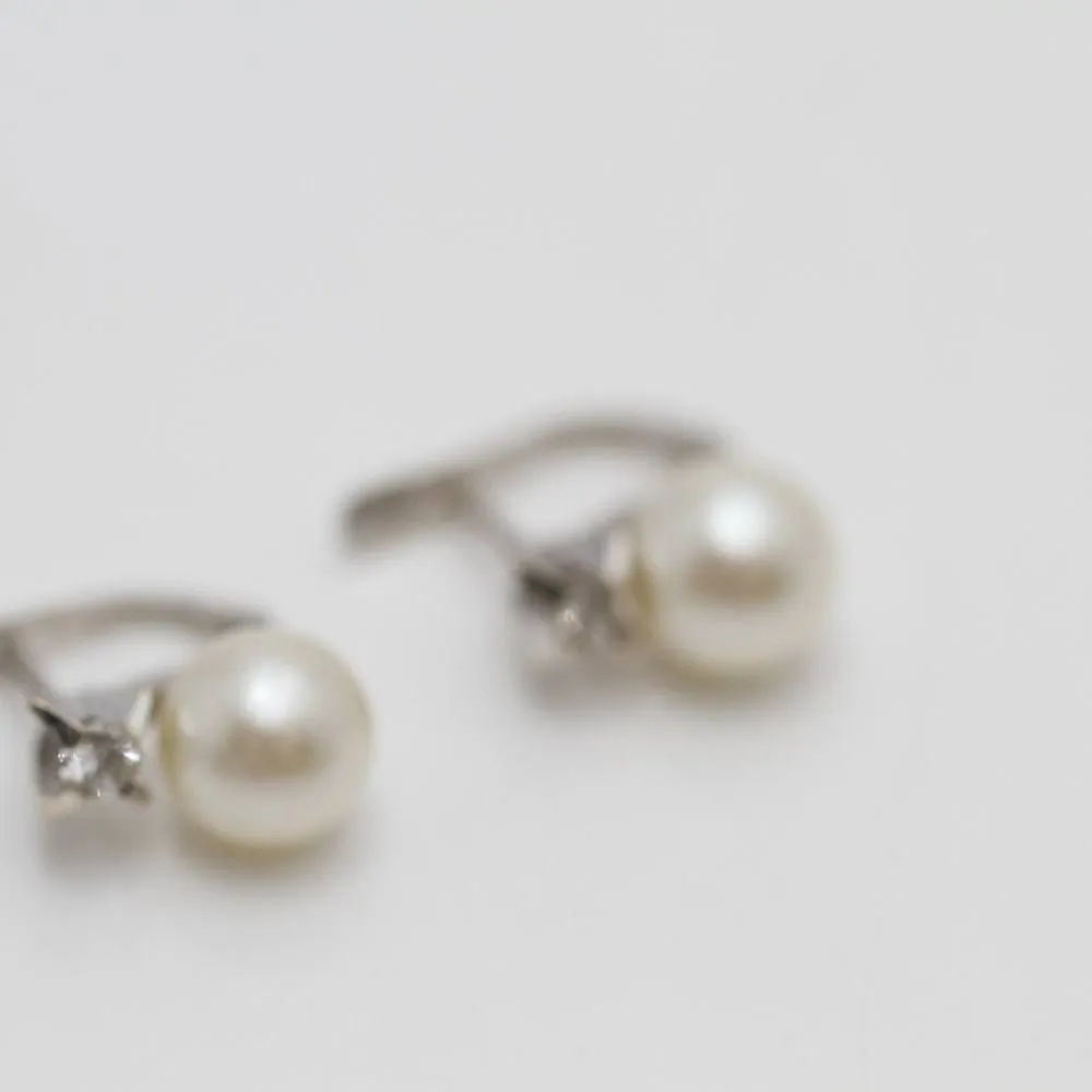 Boucles d'oreilles toi et moi en or avec perle et diamants sold by 58 Facettes product image thumbnail 2