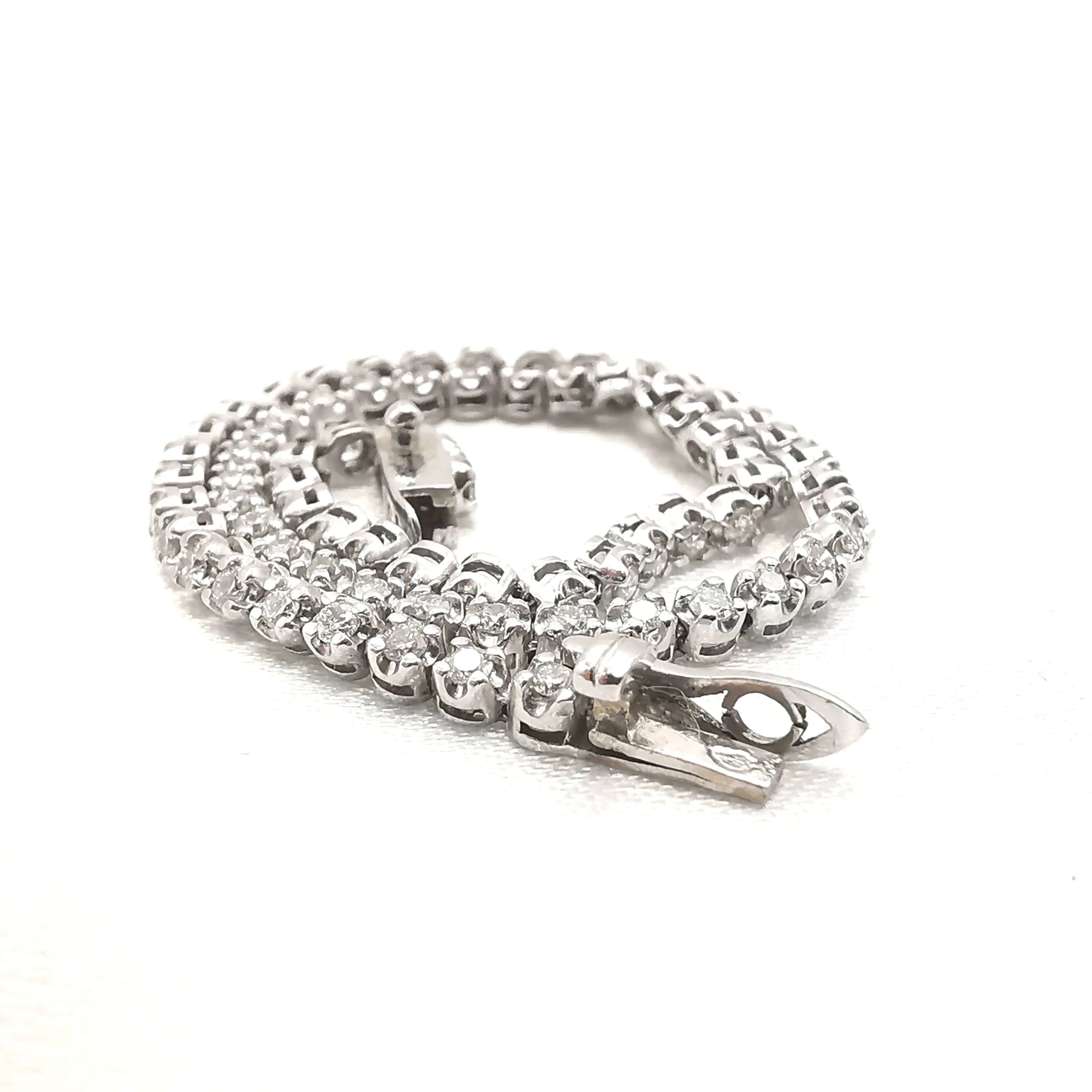 Bracelet ligne diamants sold by 58 Facettes product image thumbnail 2