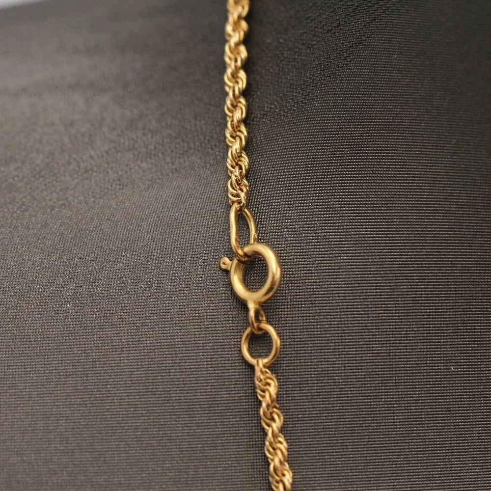 Cordon semi creux en or 18 carats sold by 58 Facettes product image thumbnail 4