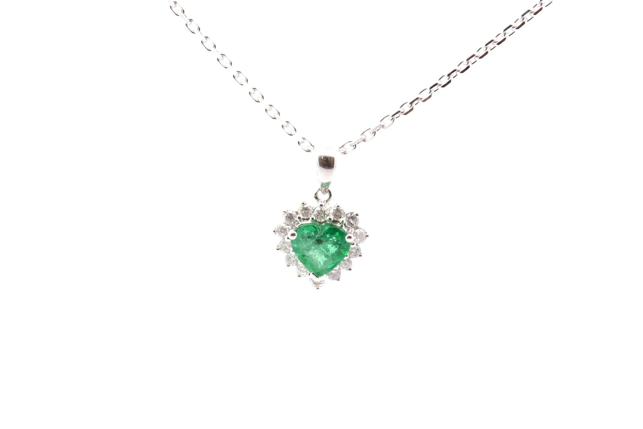 Chaine pendentif émeraude et diamants en or sold by 58 Facettes
