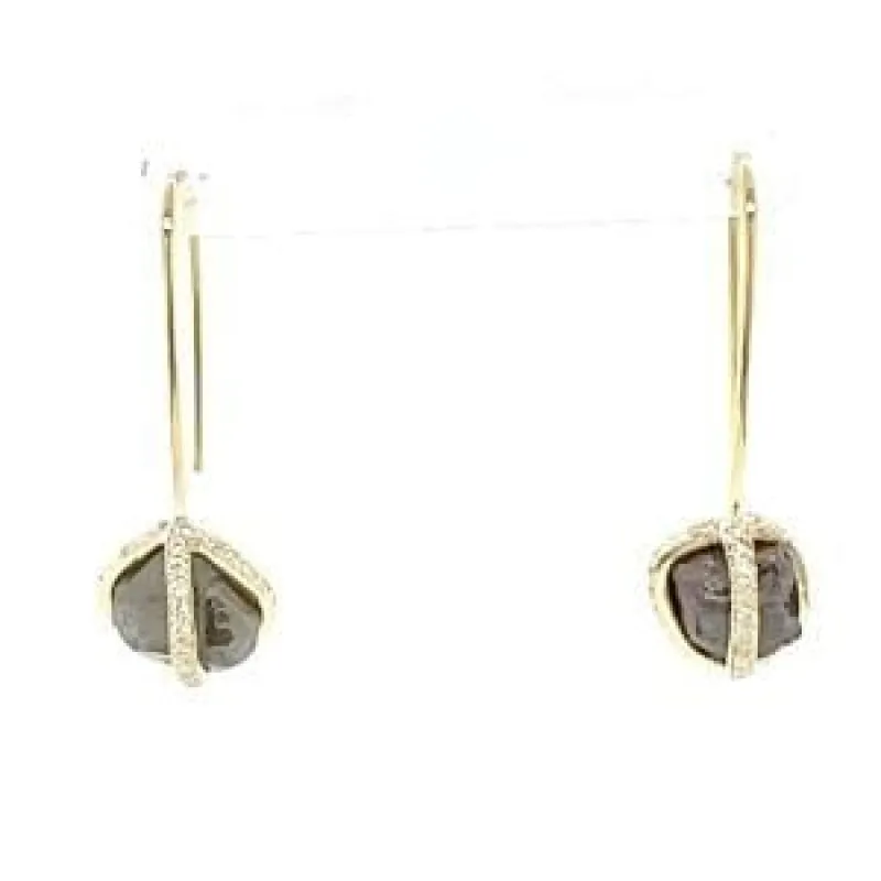 Boucles d'Oreilles en Or Jaune 18kt avec Diamants bruts et Brillants sold by 58 Facettes