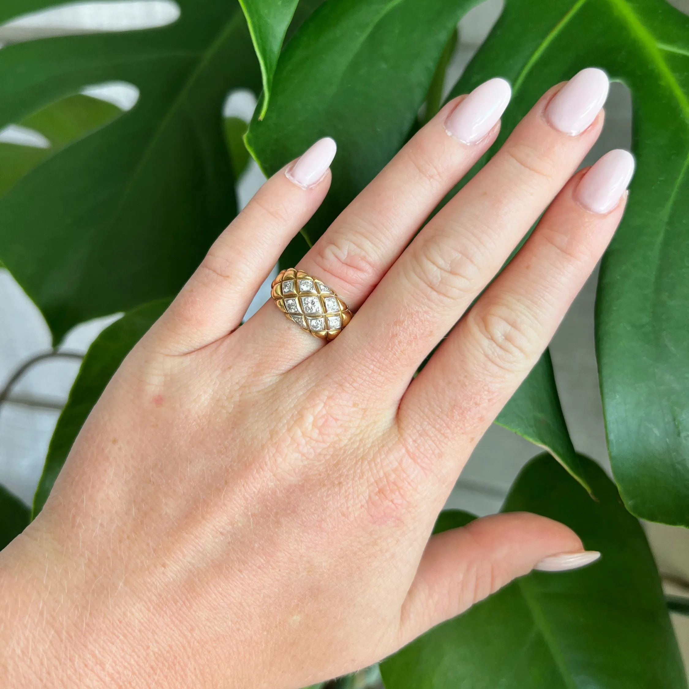 Bague jonc or jaune et diamants sold by 58 Facettes product image thumbnail 2