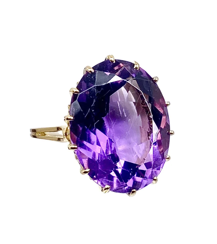 Bague en or jaune & améthyste sold by 58 Facettes