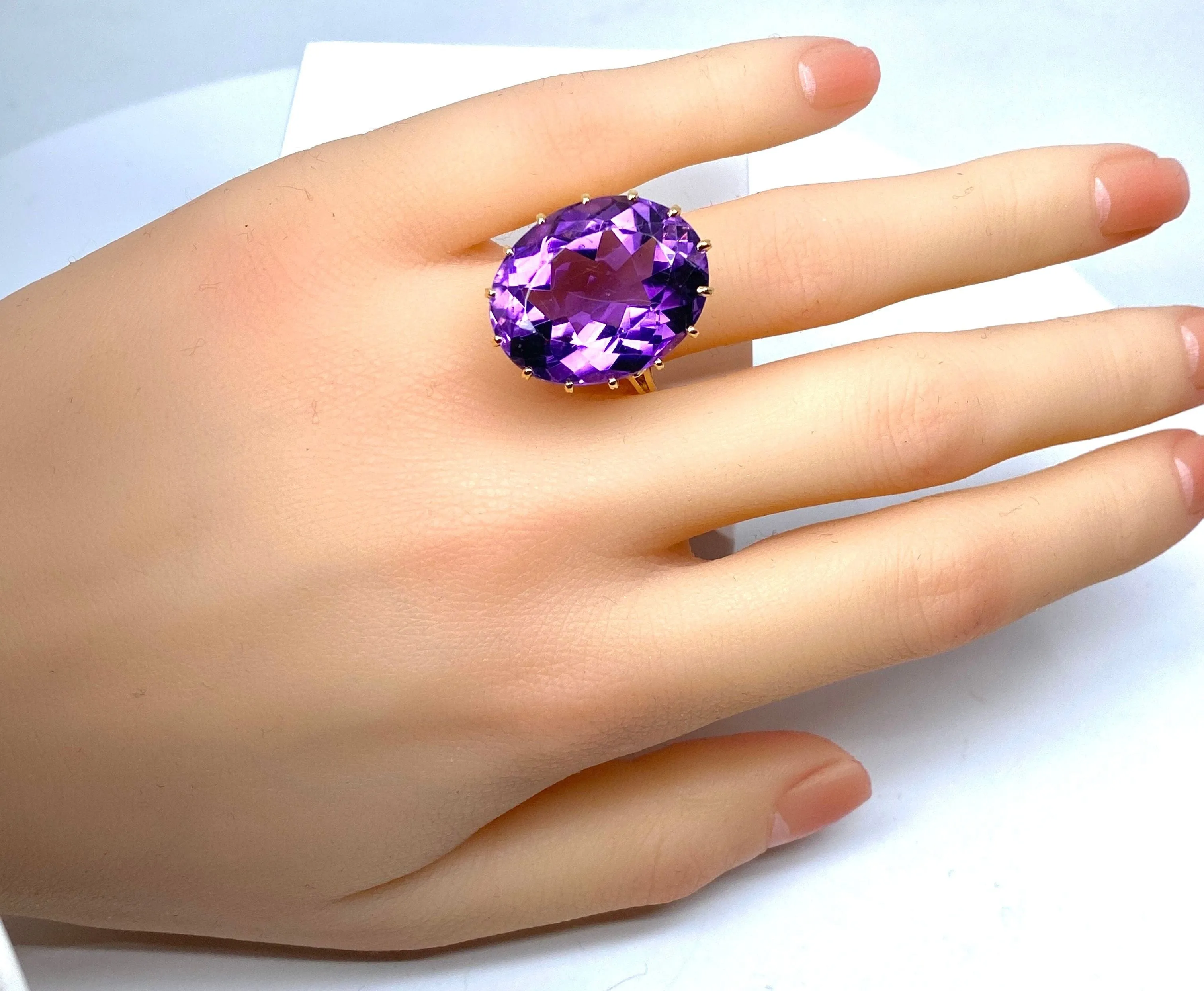 Bague en or jaune & améthyste sold by 58 Facettes product image thumbnail 2