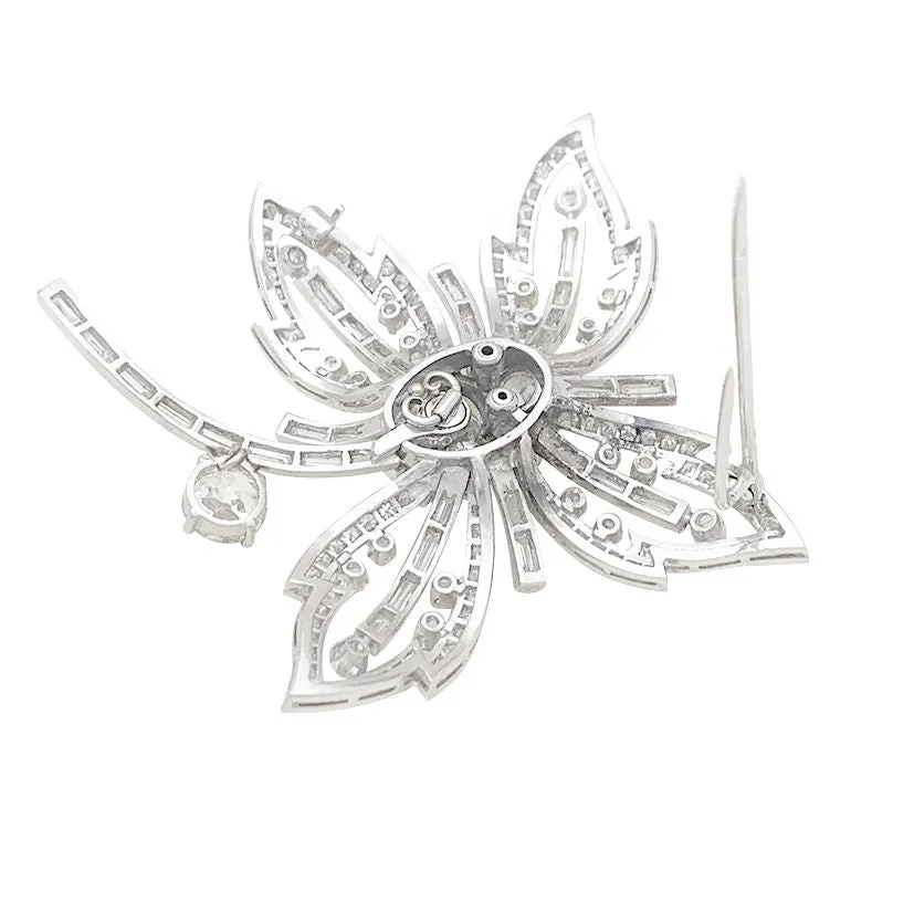 Broche Fleur en platine et or blanc 18K, diamants sold by 58 Facettes product image thumbnail 3