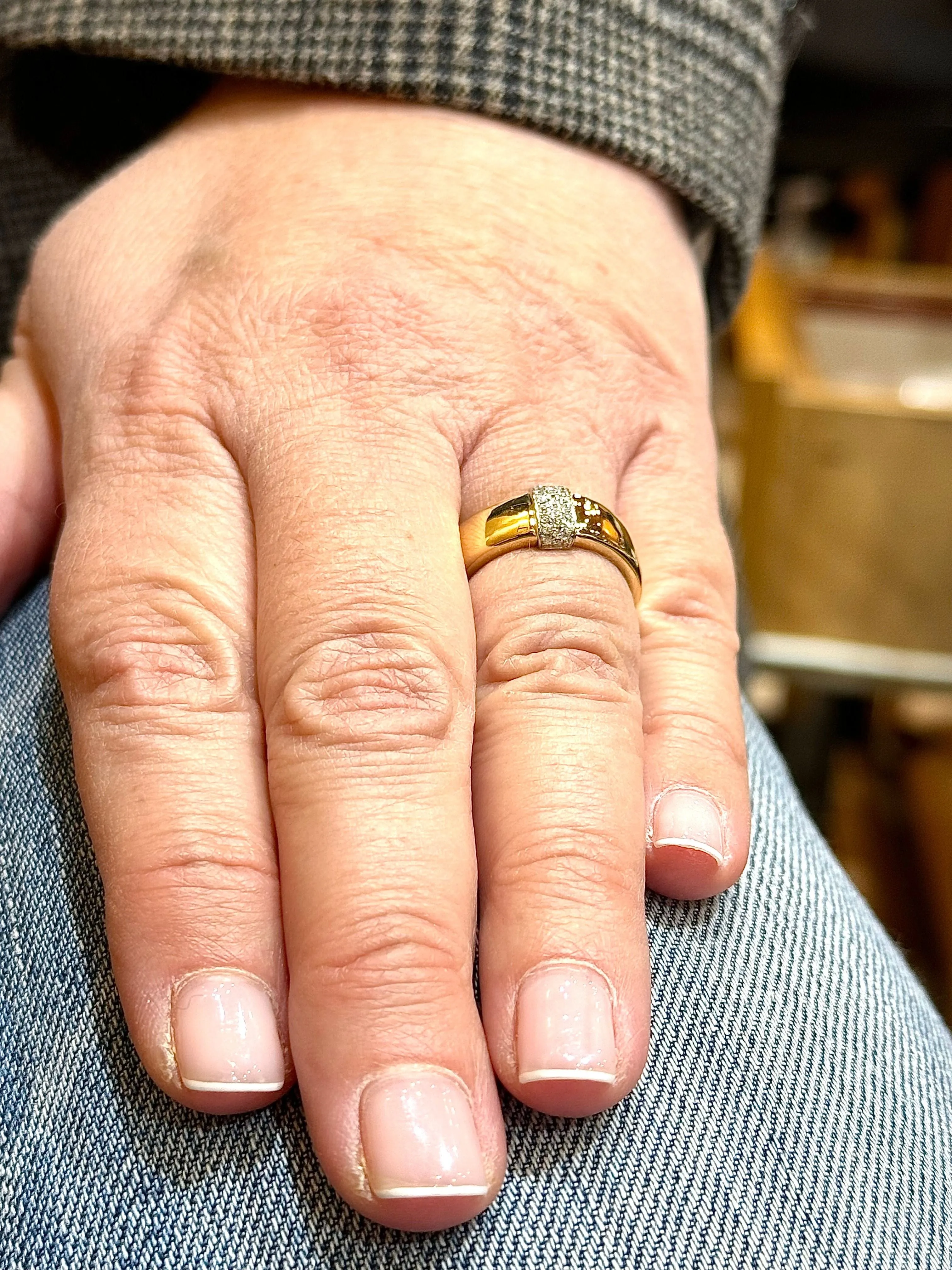 Alliance or jaune 18 carats motif en diamants sold by 58 Facettes product image thumbnail 4