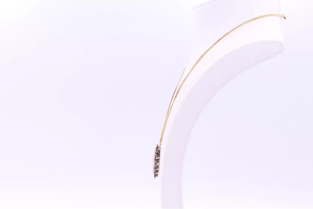 Collier Art Déco en or jaune, argent , perles et diamants sold by 58 Facettes product image thumbnail 4