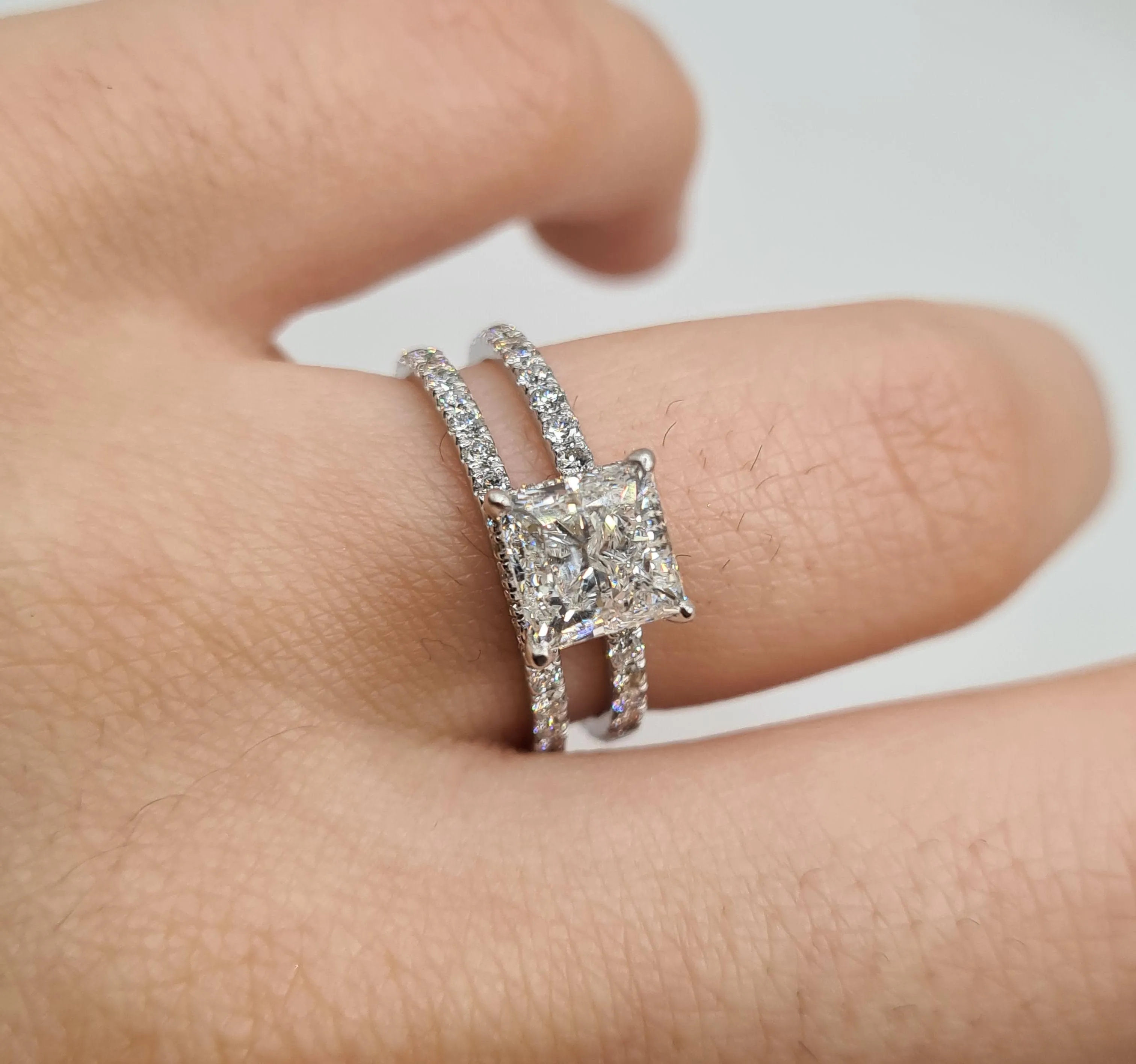 Bague or blanc et diamants sold by 58 Facettes product image thumbnail 3