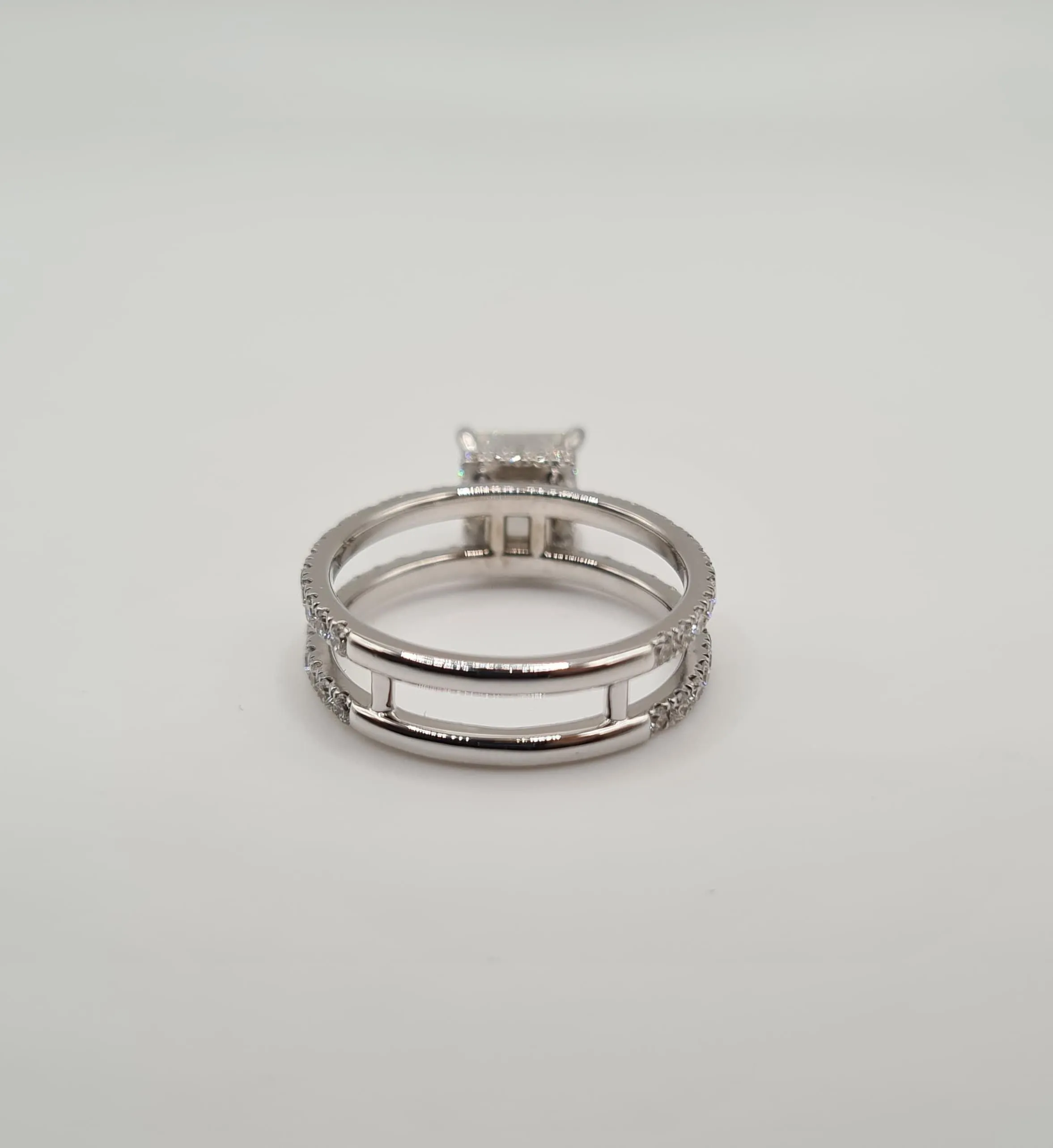 Bague or blanc et diamants sold by 58 Facettes product image thumbnail 5