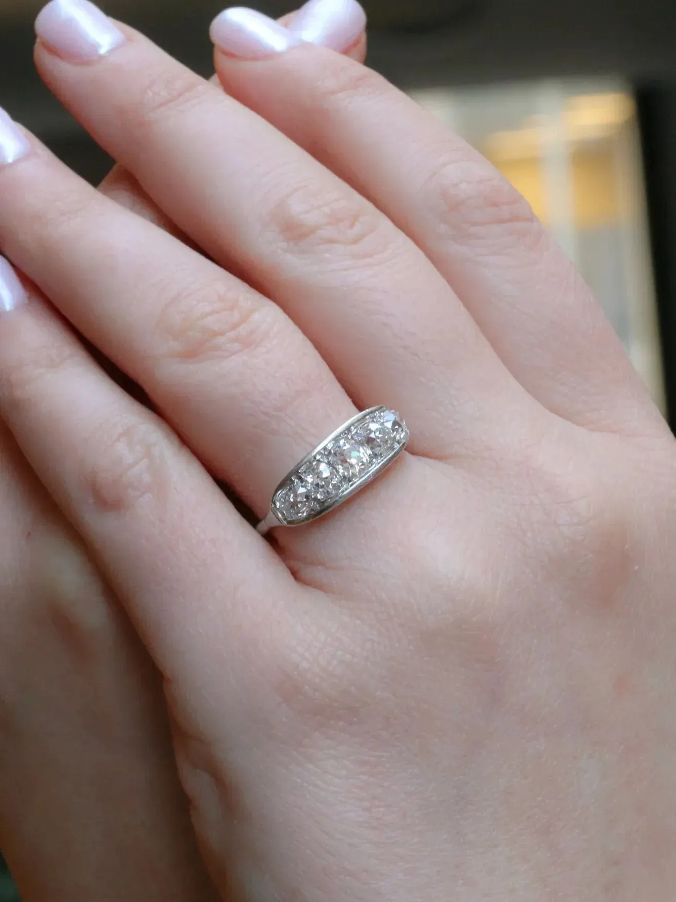 Bague jarretière Belle Époque platine et diamants taille ancienne sold by 58 Facettes product image thumbnail 2