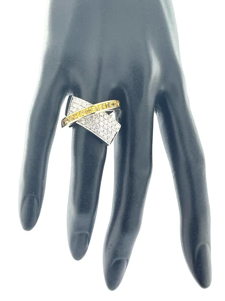 Alfieri & St. John - Bague en or 18 carats, saphir jaune et diamants sold by 58 Facettes product image thumbnail 2