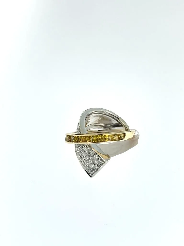 Alfieri & St. John - Bague en or 18 carats, saphir jaune et diamants sold by 58 Facettes product image thumbnail 4