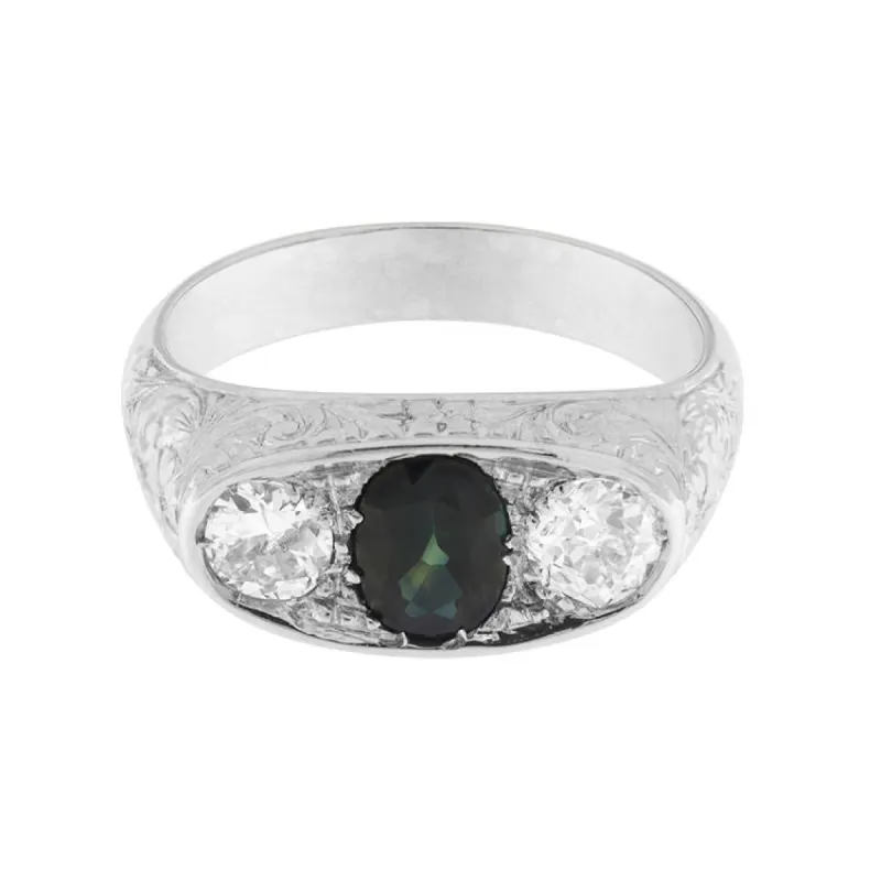 Bague chevalière or blanc diamants saphir sold by 58 Facettes