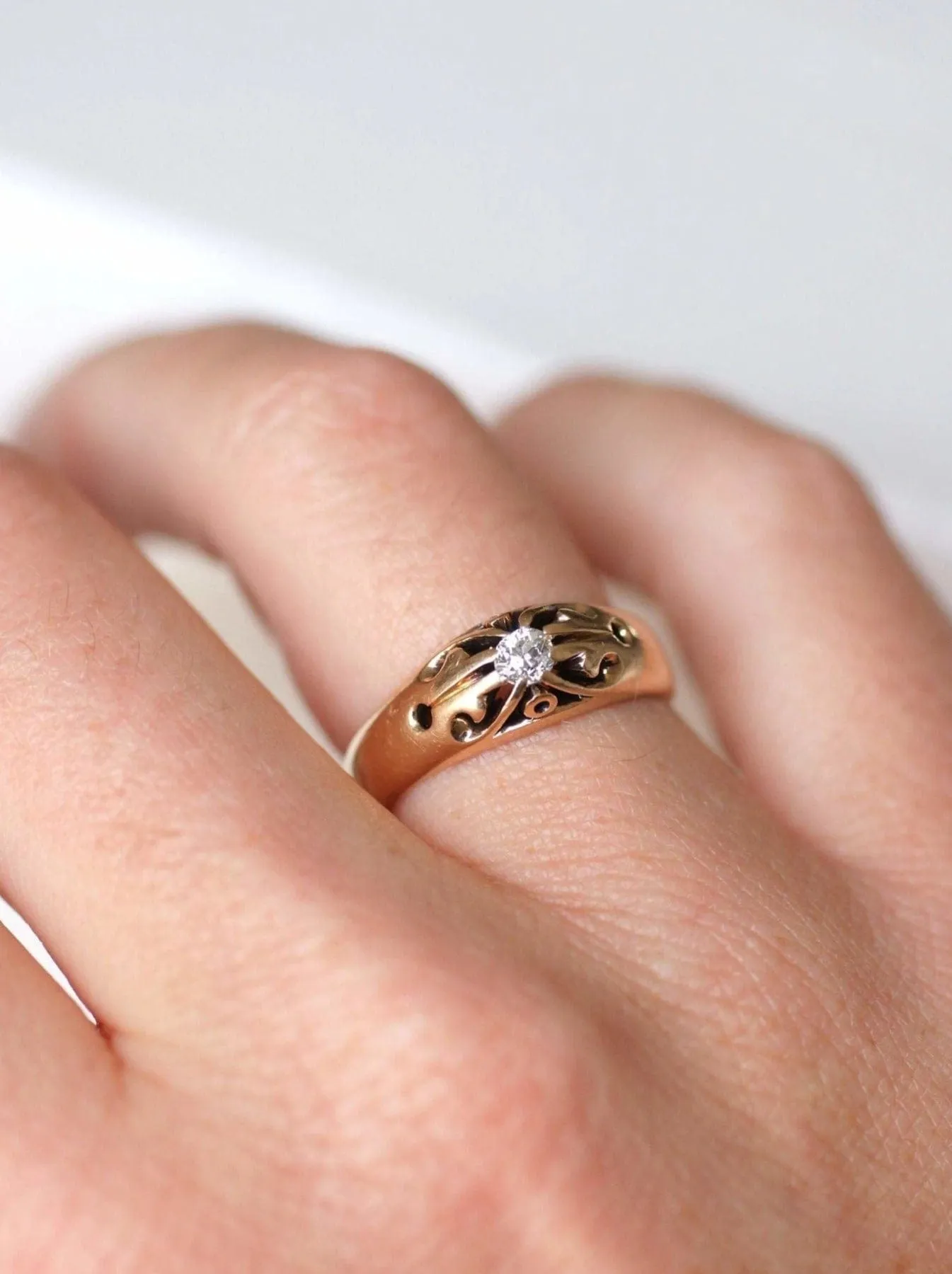 Bague ancienne jonc or rose et diamant sold by 58 Facettes product image thumbnail 2