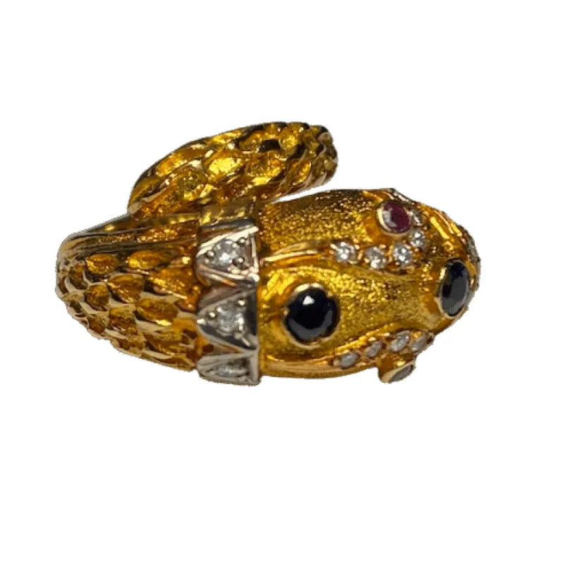 BAGUE TETE DE SERPENT OR 18K DIAMANTS SAPHIRS RUBIS (T.50) sold by 58 Facettes