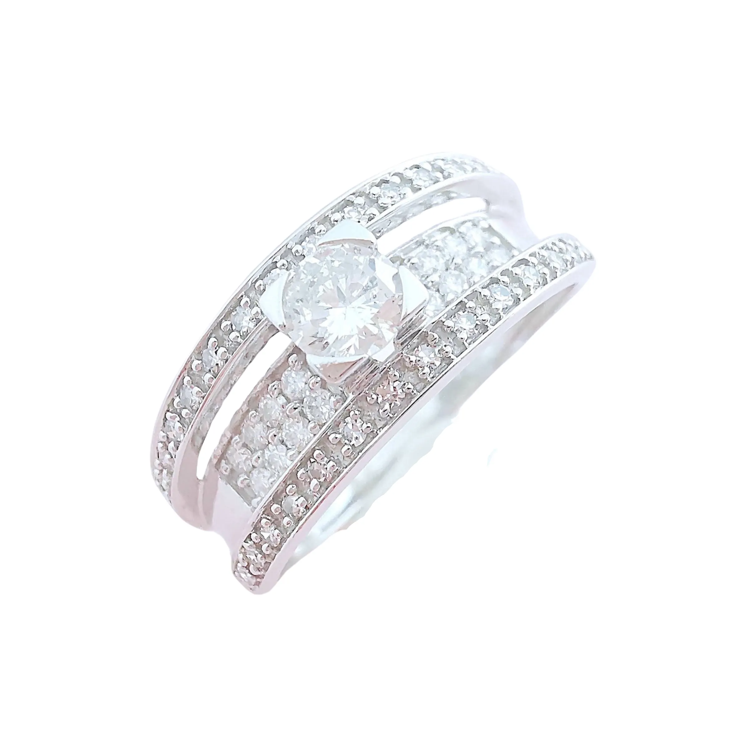 Bague solitaire diamants 0,82ct sold by 58 Facettes