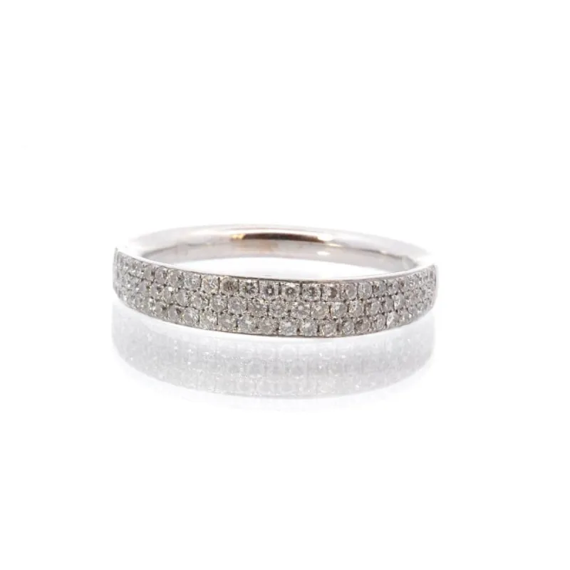 Bague Or blanc Diamants sold by 58 Facettes