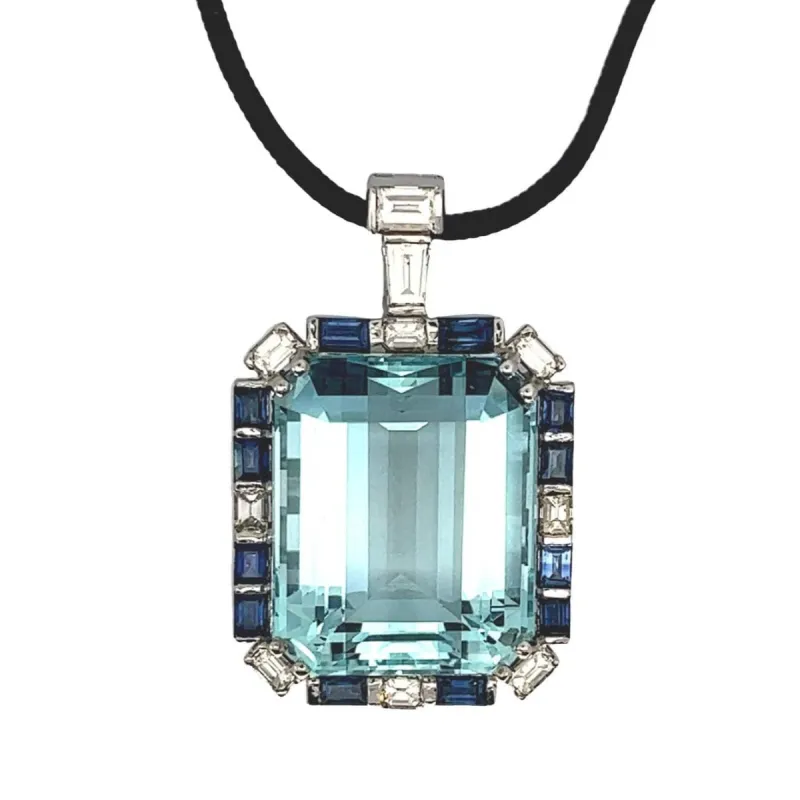 Pendentif aigue marine, diamants et saphirs sold by 58 Facettes
