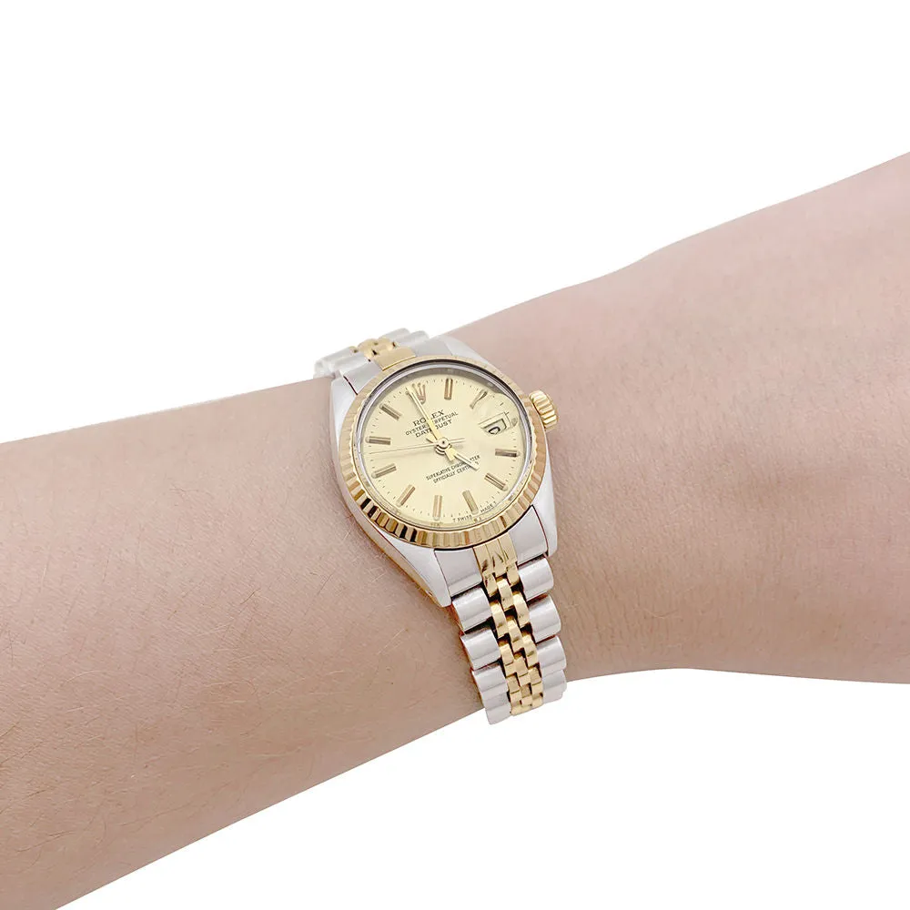 Montre Rolex, "Oyster Perpetual Datejust", or jaune et acier. sold by 58 Facettes product image thumbnail 5