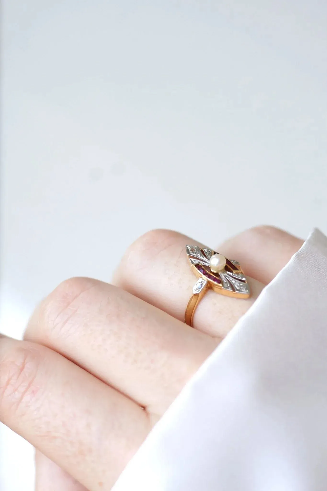 Bague Marquise Art Deco perle, diamants sold by 58 Facettes product image thumbnail 5