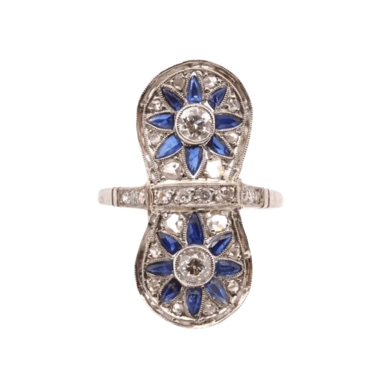 Bague Art Déco Or blanc Platine Saphirs Diamants sold by 58 Facettes