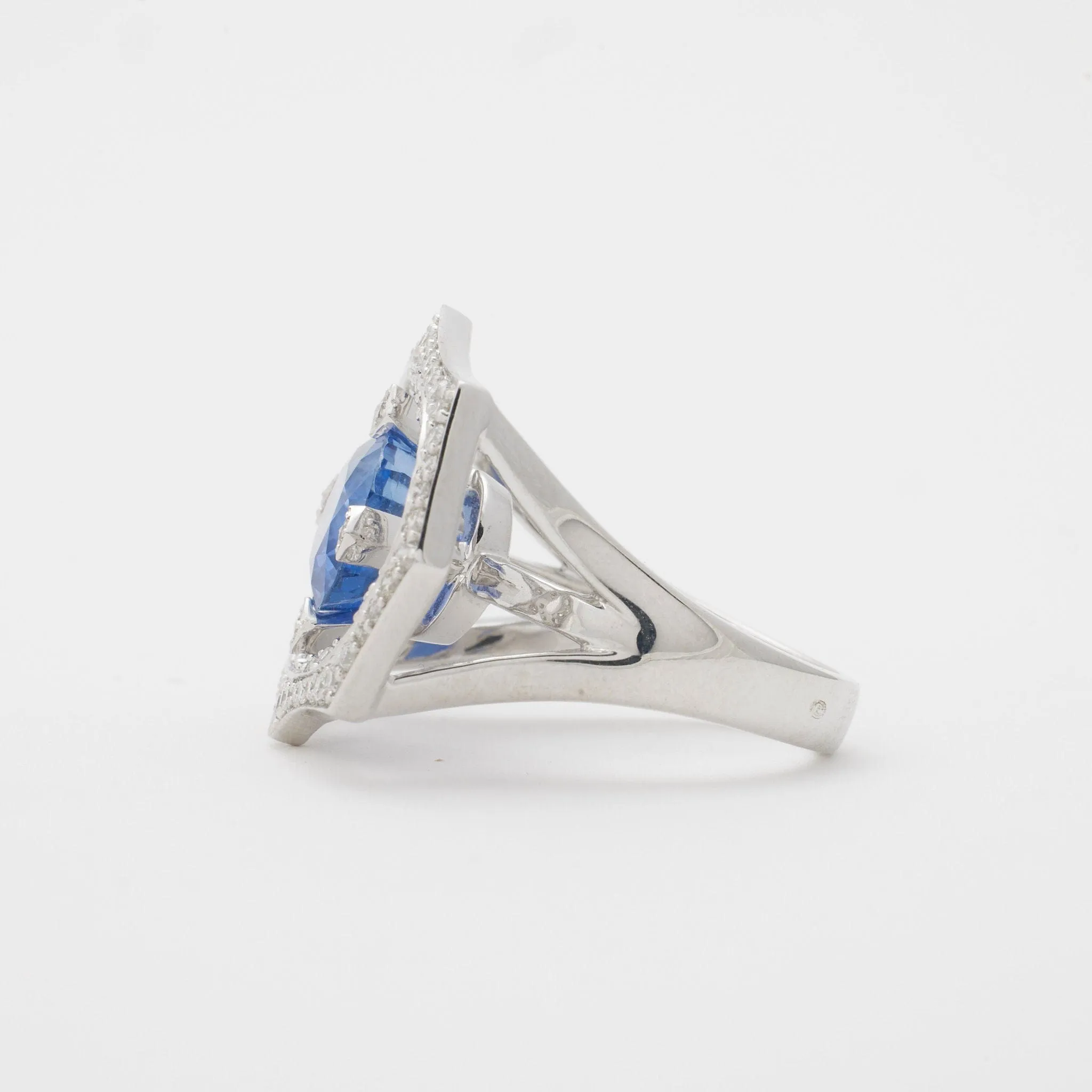 Bague saphir et diamants sold by 58 Facettes product image thumbnail 4