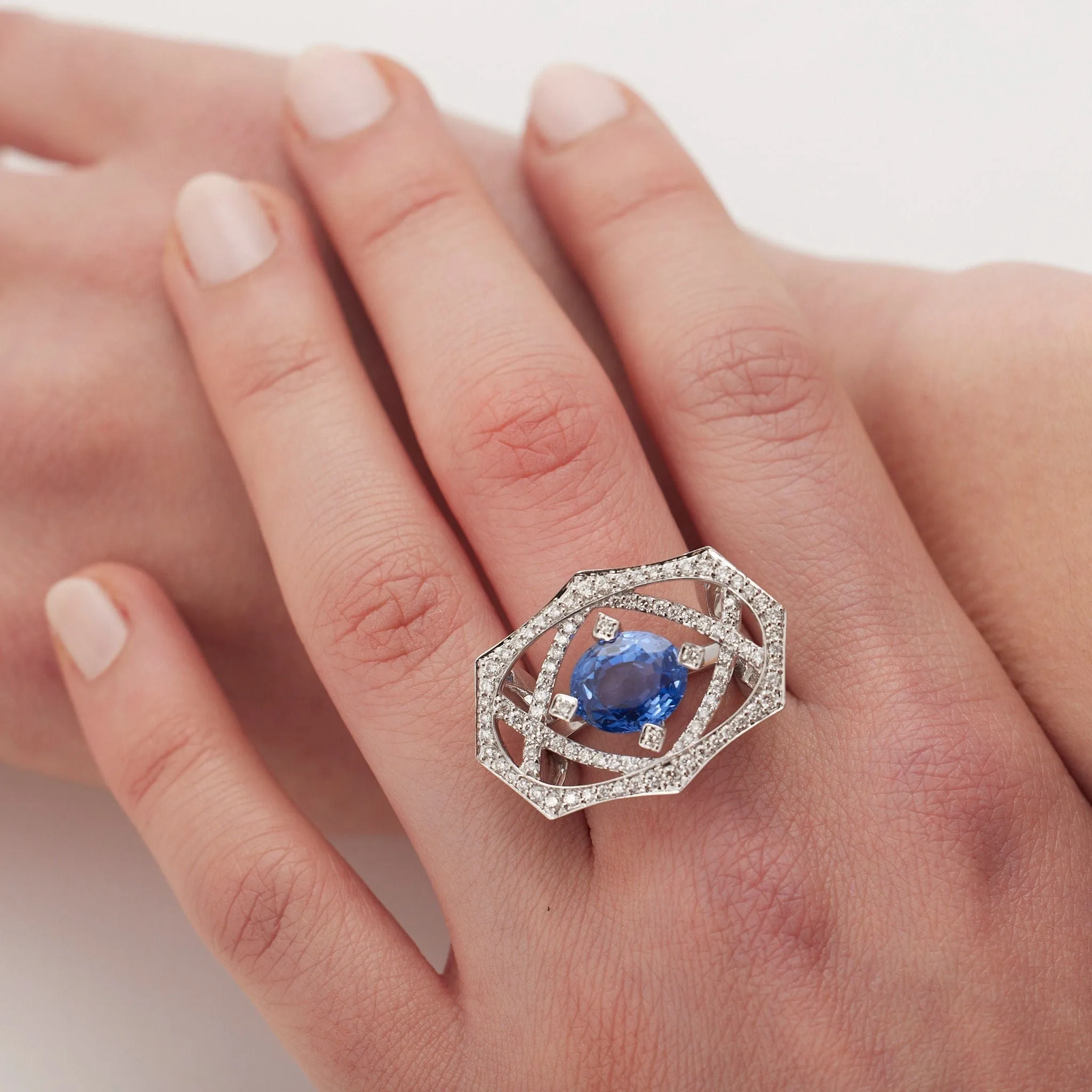 Bague saphir et diamants sold by 58 Facettes product image thumbnail 2