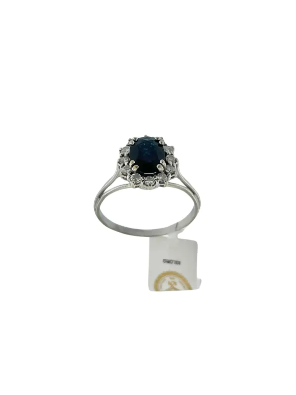 Bague classique en or blanc avec diamants et saphir sold by 58 Facettes