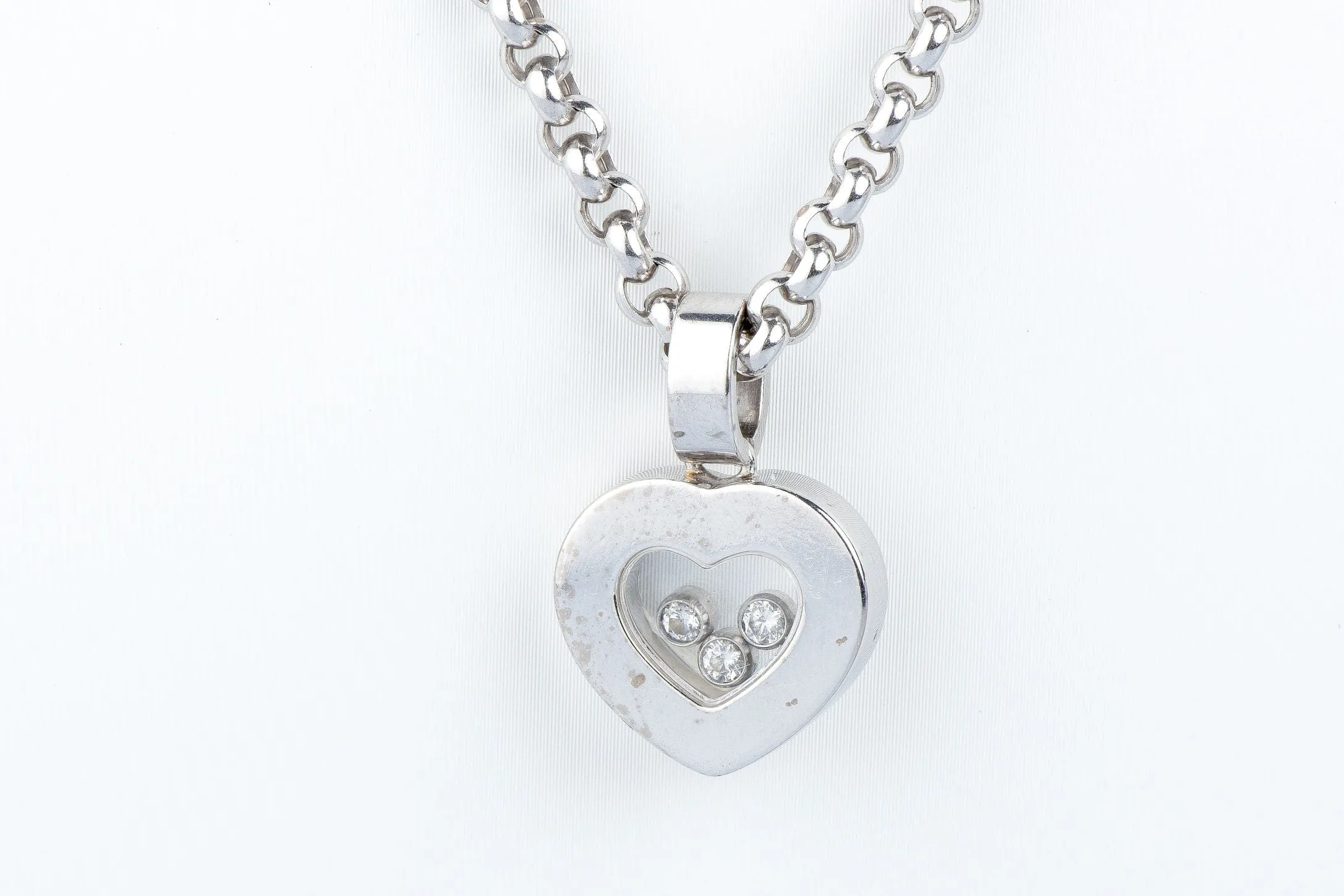 Collier Chopard en or blanc sold by 58 Facettes product image thumbnail 2