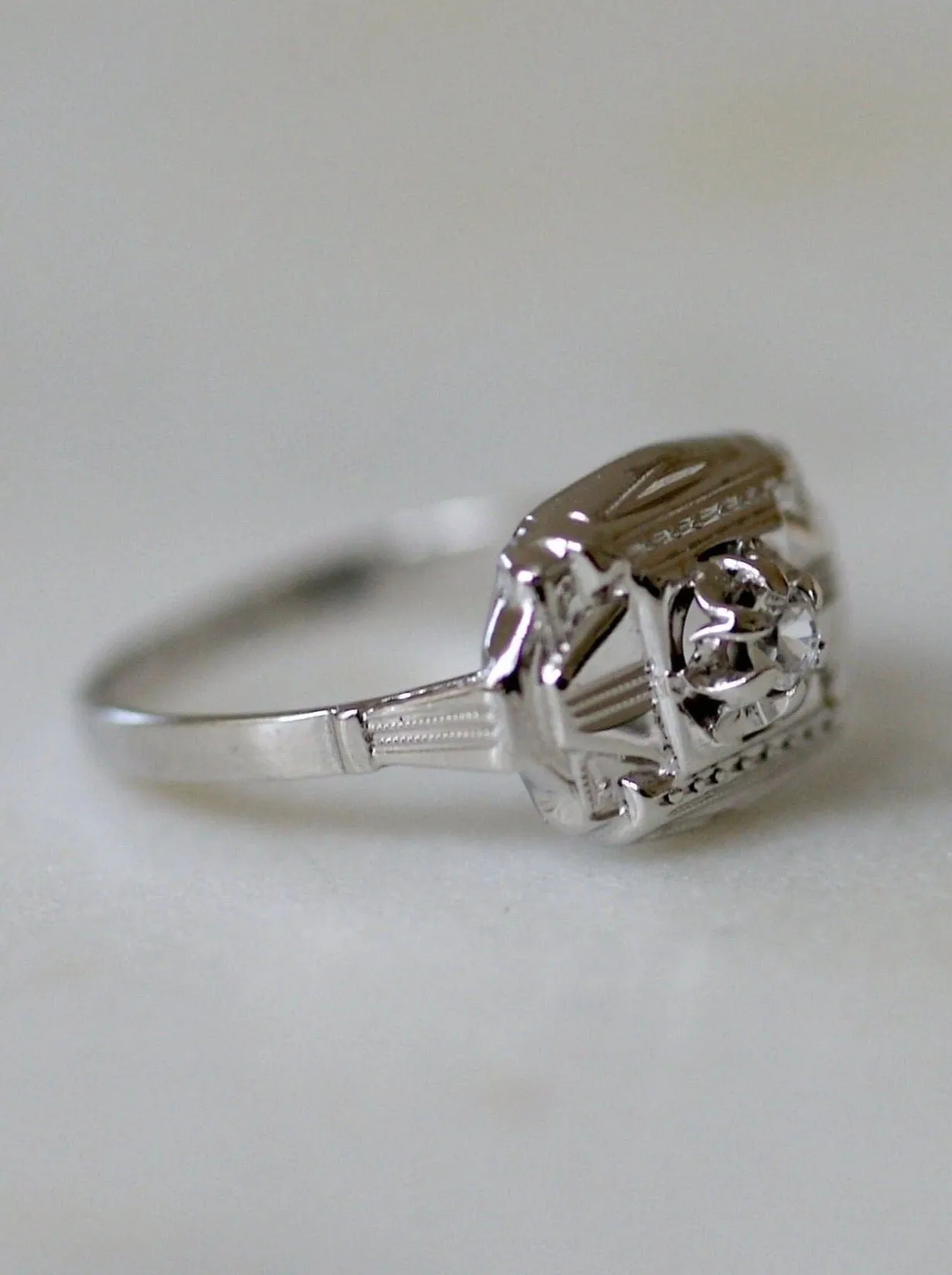 Bague Art Déco, Carrée, Diamant sold by 58 Facettes product image thumbnail 5