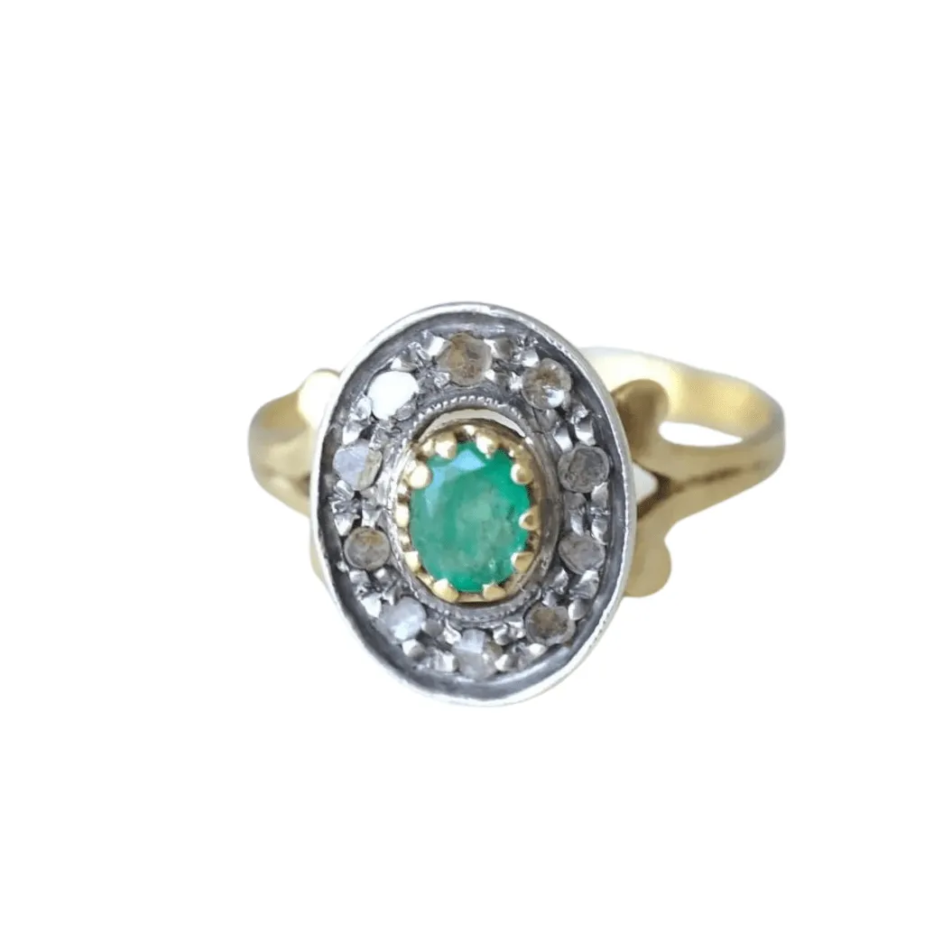 Bague vintage émeraude et diamants sold by 58 Facettes
