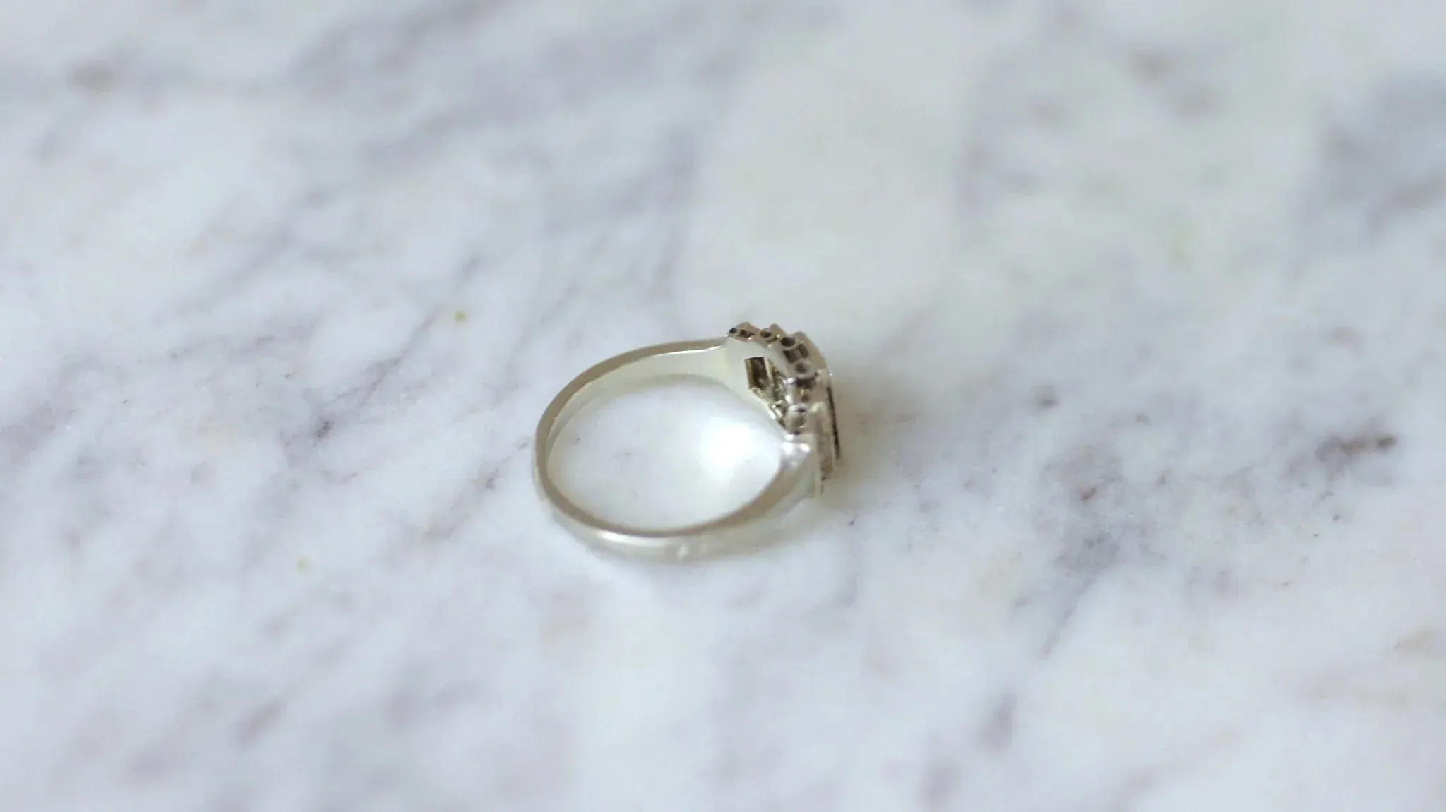 Bague Art Déco escalier diamants sold by 58 Facettes product image thumbnail 5