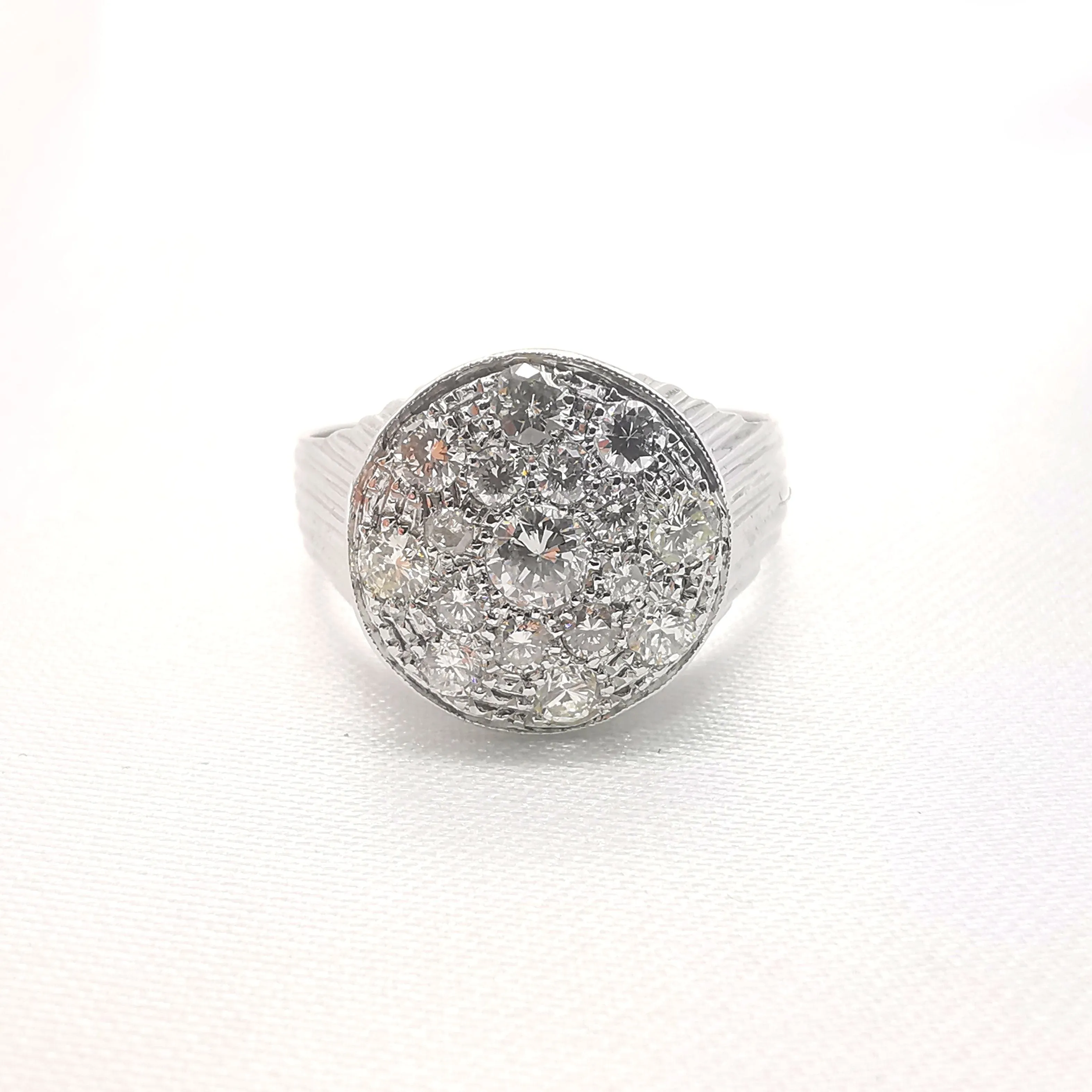 Bague en or & diamants sold by 58 Facettes