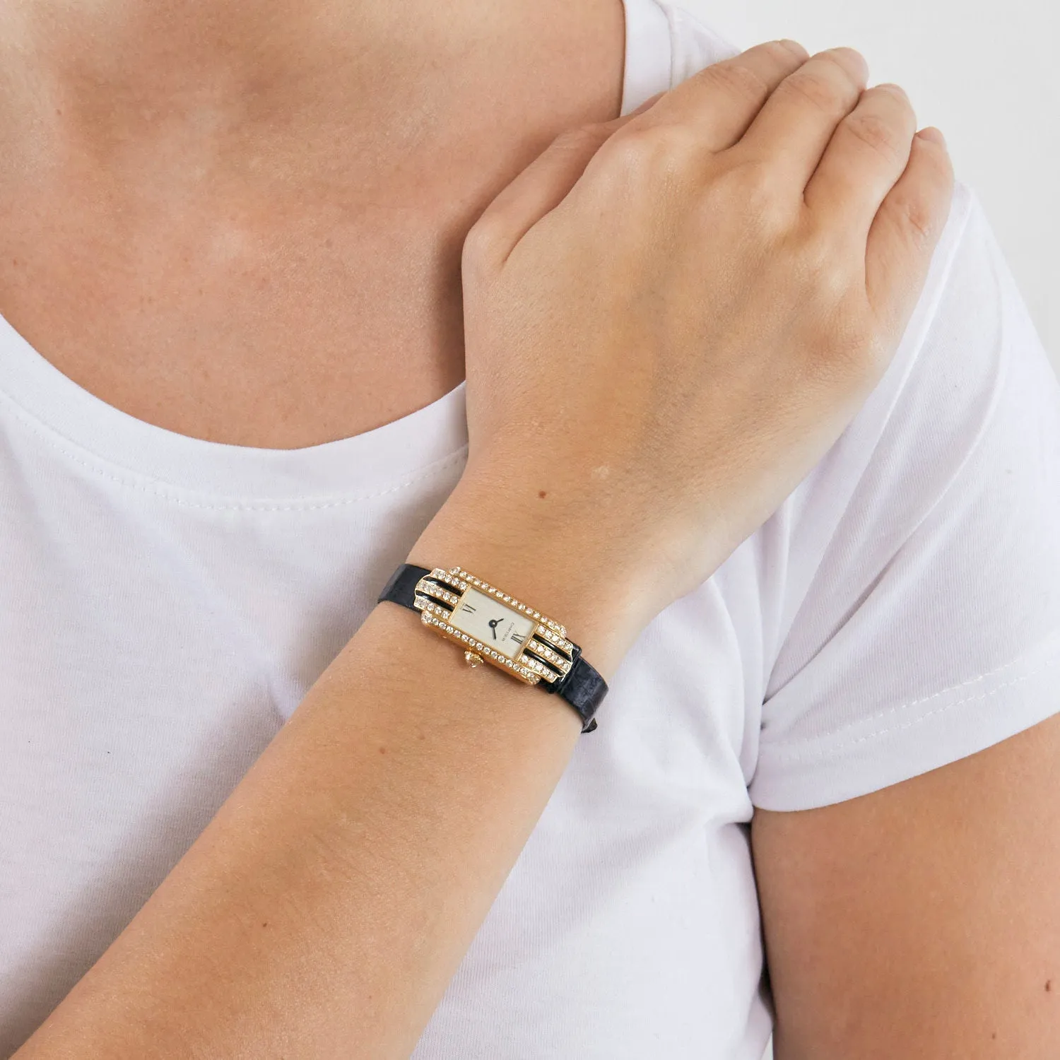 CARTIER - Montre Tank Art Déco or jaune et diamants sold by 58 Facettes product image thumbnail 2