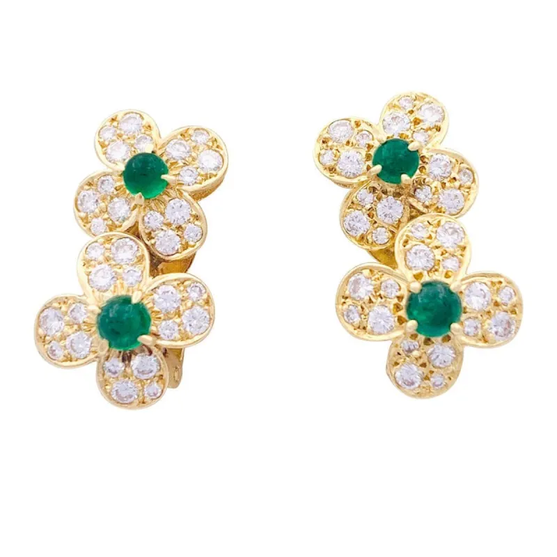 Clips Van Cleef & Arpels, "Fleurette", en or jaune, diamants et émeraudes. sold by 58 Facettes