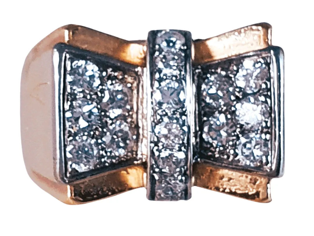 BAGUE  PAPILLON OR JAUNE  et DIAMANTS - EPOQUE 1945/1947 sold by 58 Facettes