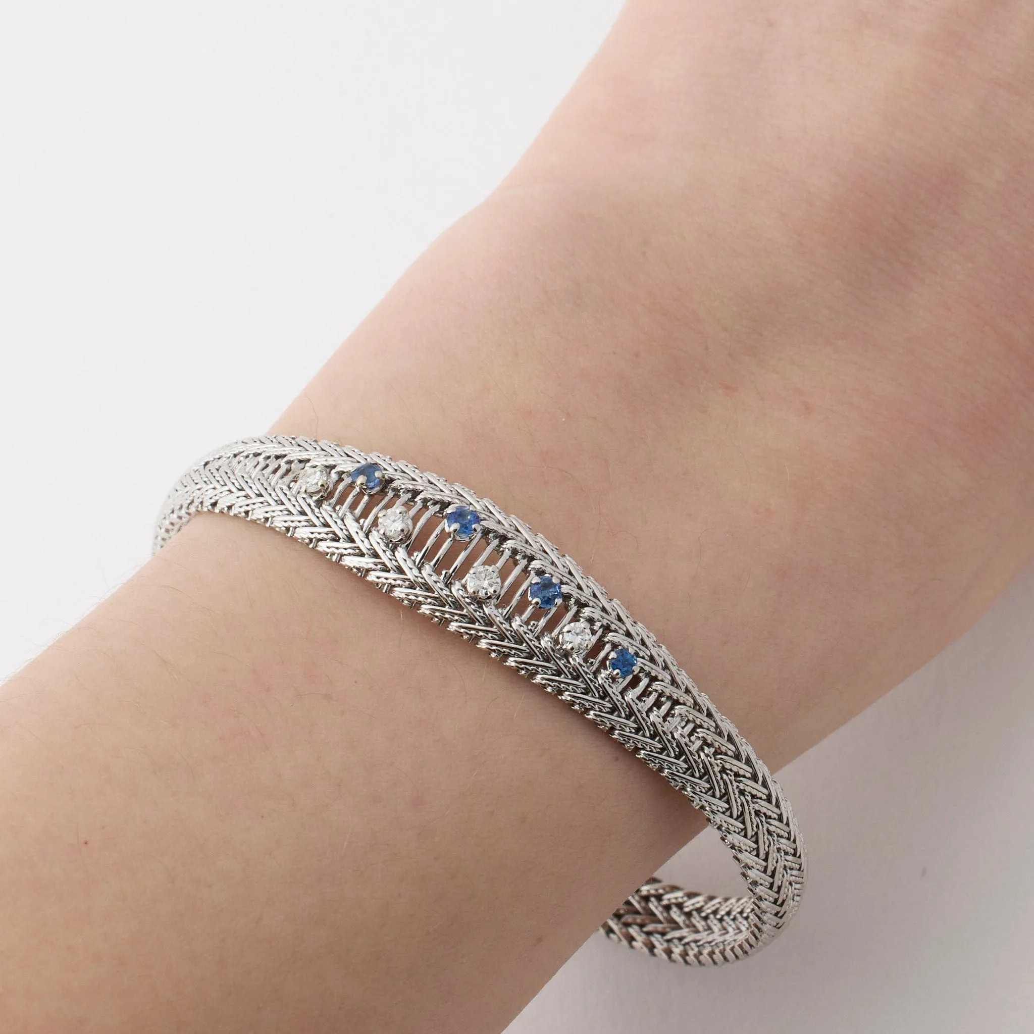 Bracelet saphirs diamants sold by 58 Facettes product image thumbnail 2