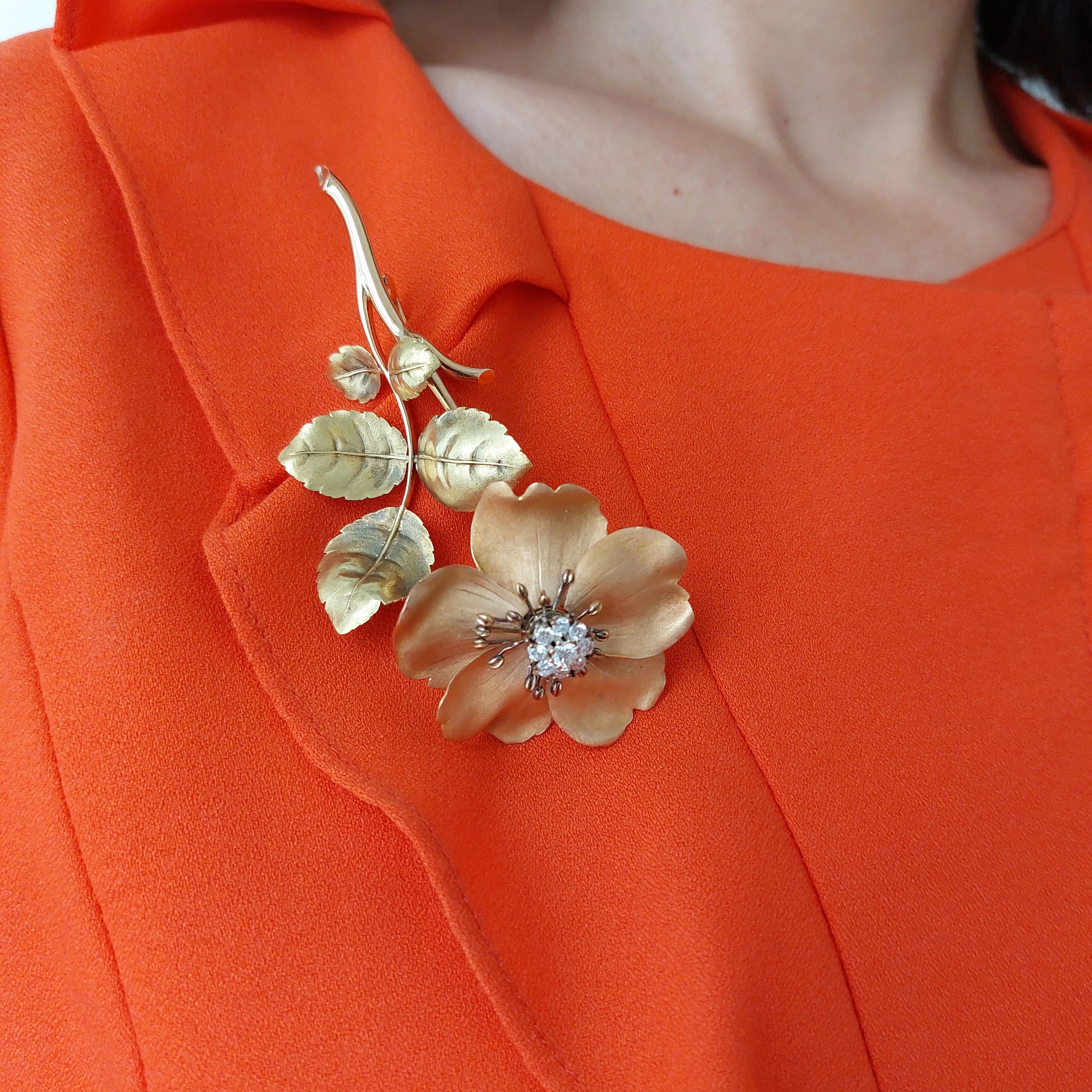 Broche Eglantine trembleuse 19siècle diamants sold by 58 Facettes product image thumbnail 2