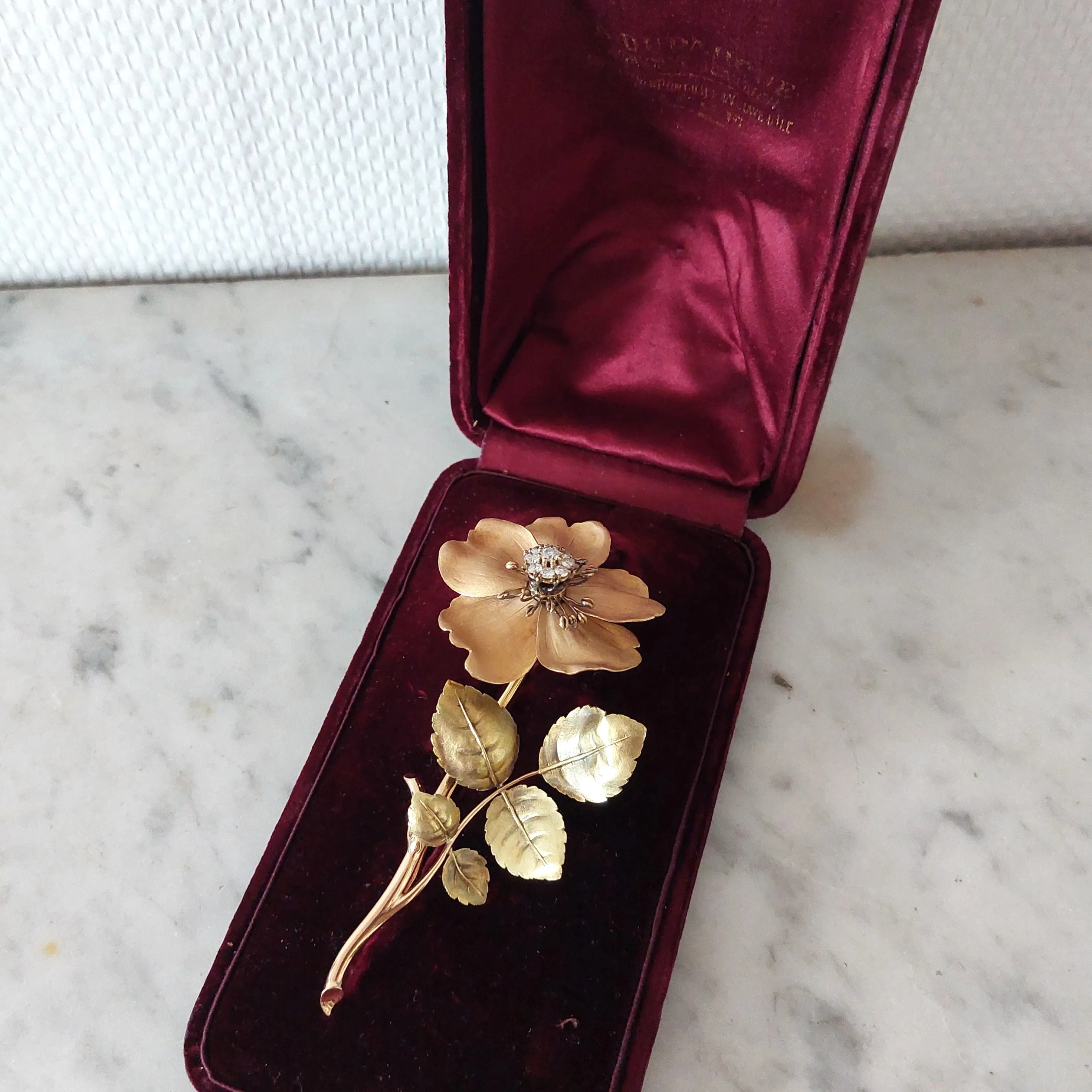 Broche Eglantine trembleuse 19siècle diamants sold by 58 Facettes product image thumbnail 3