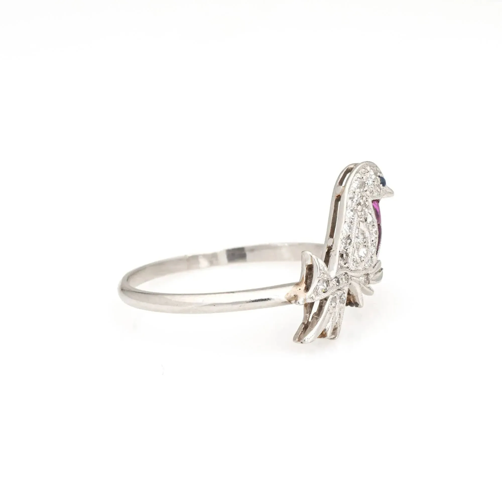 Bague Art déco oiseau vintage en platine, diamants, saphir et rubis sold by 58 Facettes product image thumbnail 4