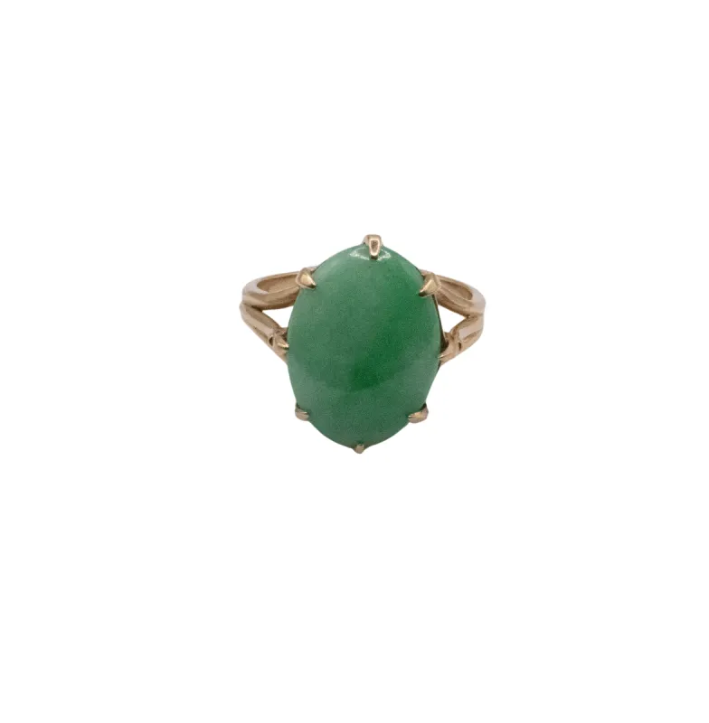 Bague Cabochon Pierre de Jade sold by 58 Facettes